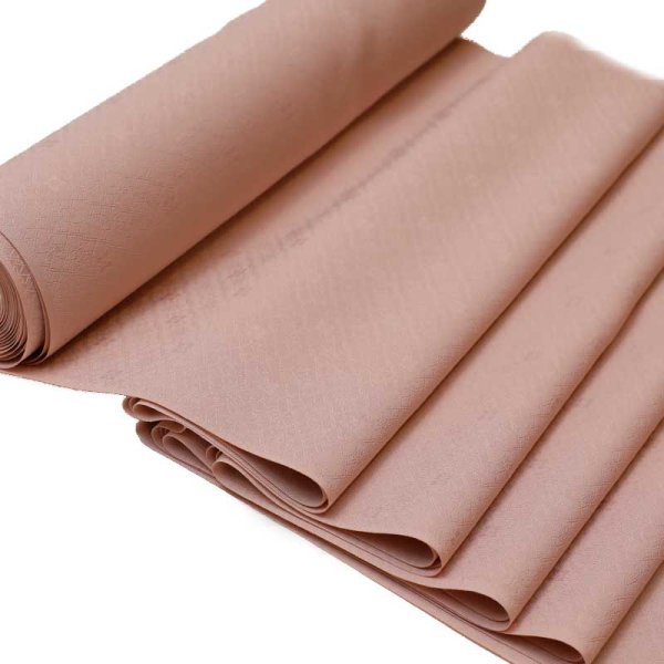 画像2: 洗える着物［シルック］　色無地【有職松皮色紋付】 (2)